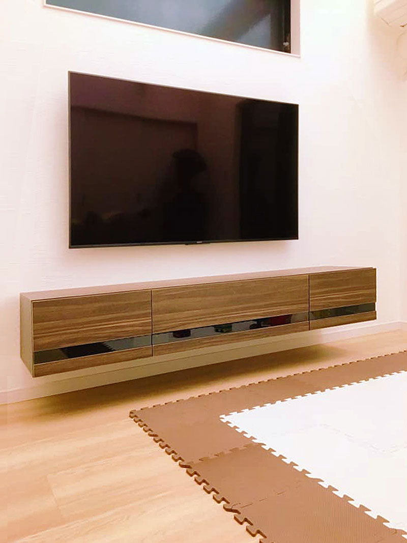 フロートテレビボード